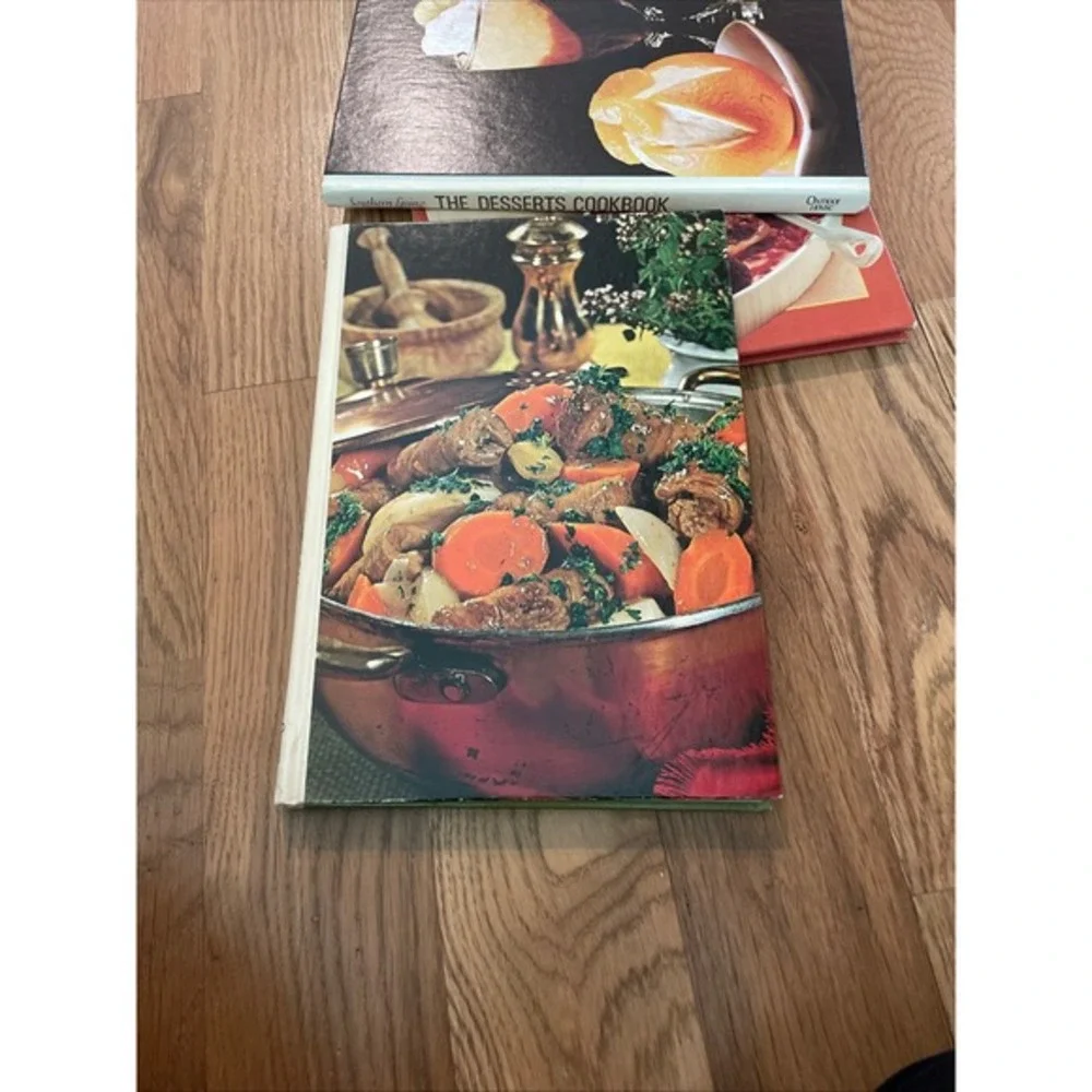 Better Homes Gardens & Southern Living Casseroles‎ & Desserts Cookbooks Lot of 3